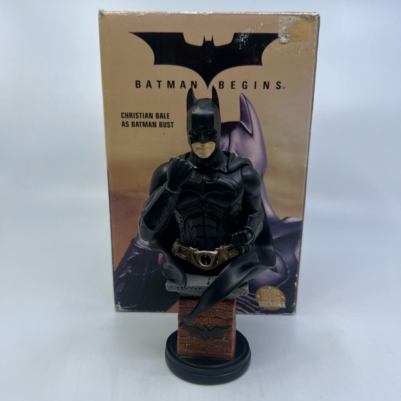 DC Direct Batman Begins Christian Bale as Batman Mini Bust 4 Inches Read - Picture 2 of 12